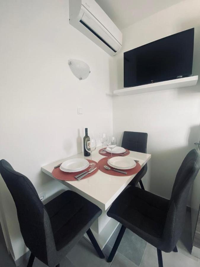 Apartmani Mila 斯塔利格拉德-帕克利尼卡 外观 照片