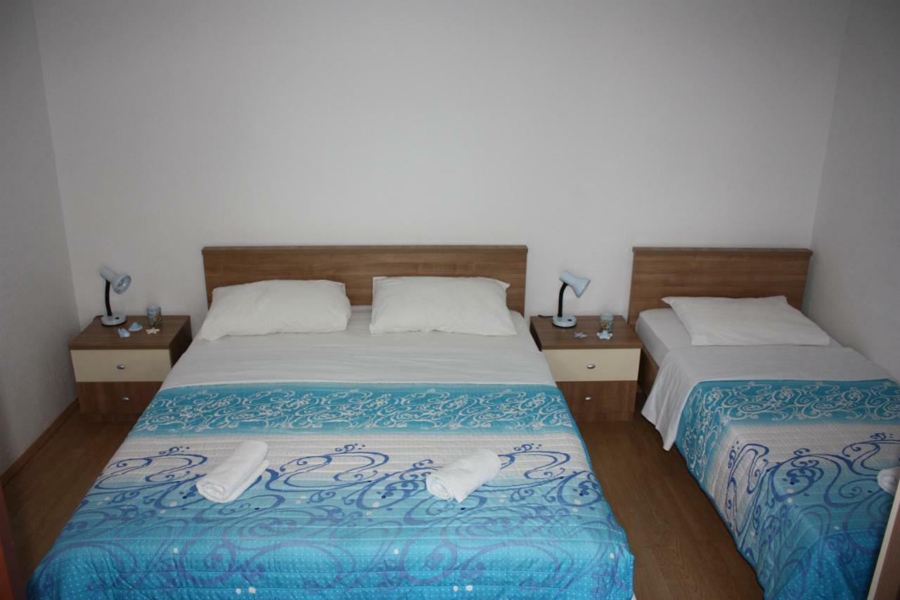 Apartmani Mila 斯塔利格拉德-帕克利尼卡 外观 照片