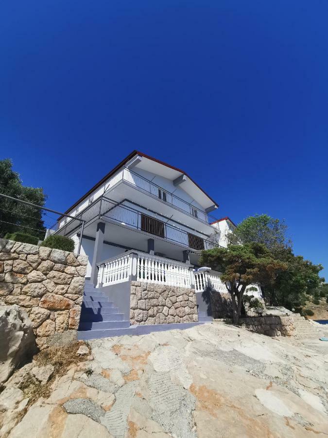 Apartmani Mila 斯塔利格拉德-帕克利尼卡 外观 照片