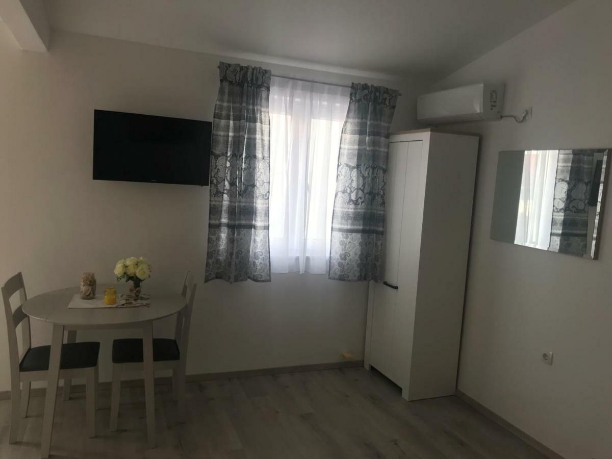 Apartmani Mila 斯塔利格拉德-帕克利尼卡 外观 照片